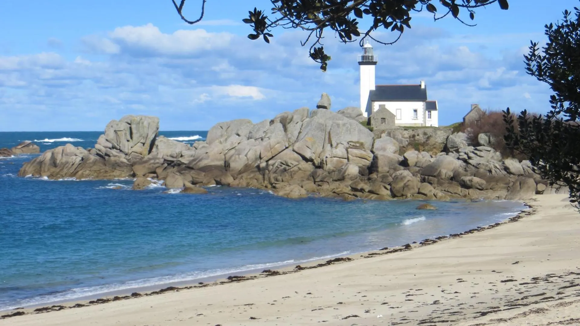 Maison A 200M Des Plages De Brignogan - Holiday Home-Fereinhaus